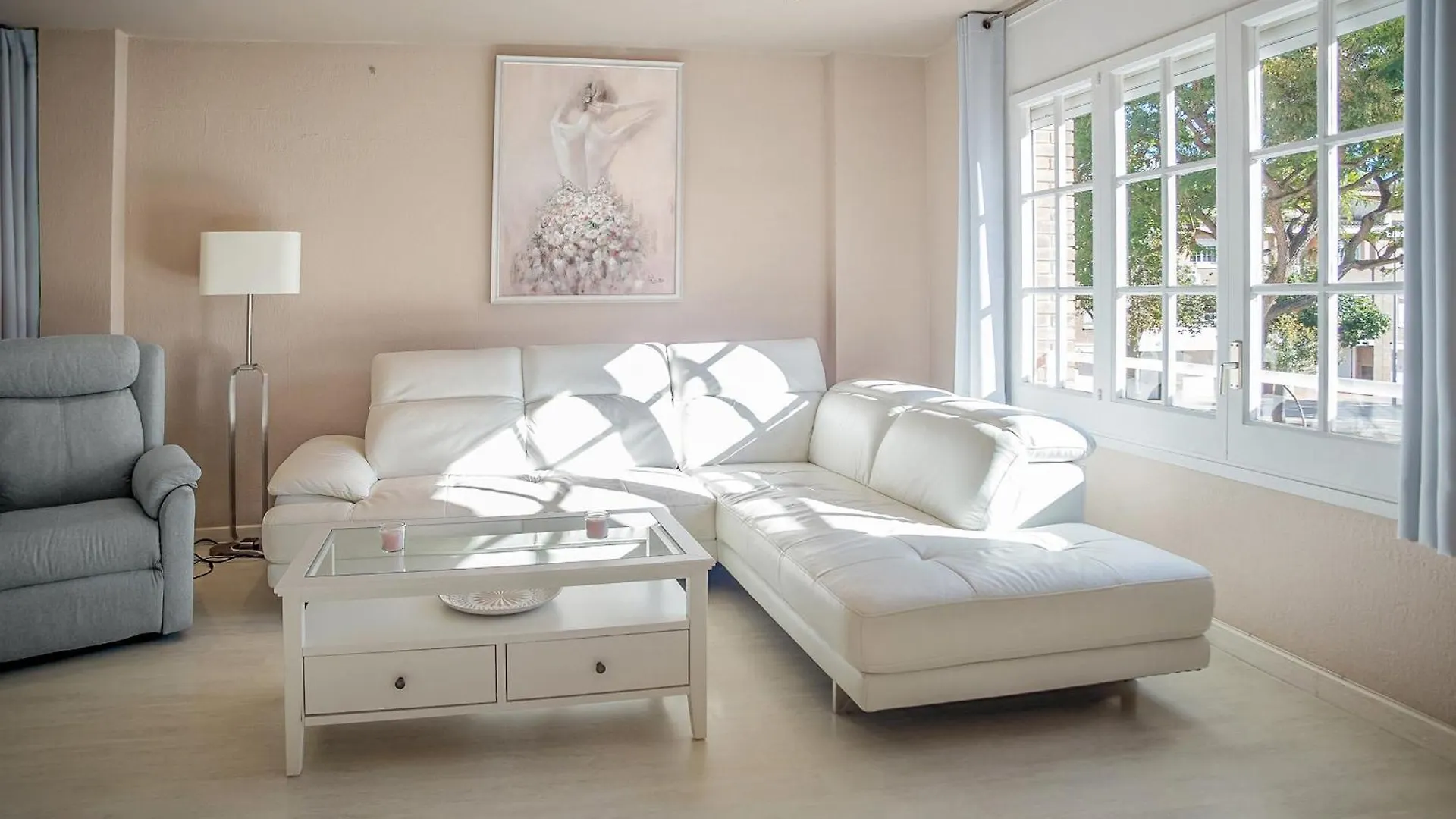 Comodidad Y Estilo En Gava Near The Beach 10 Minutes Viladecans