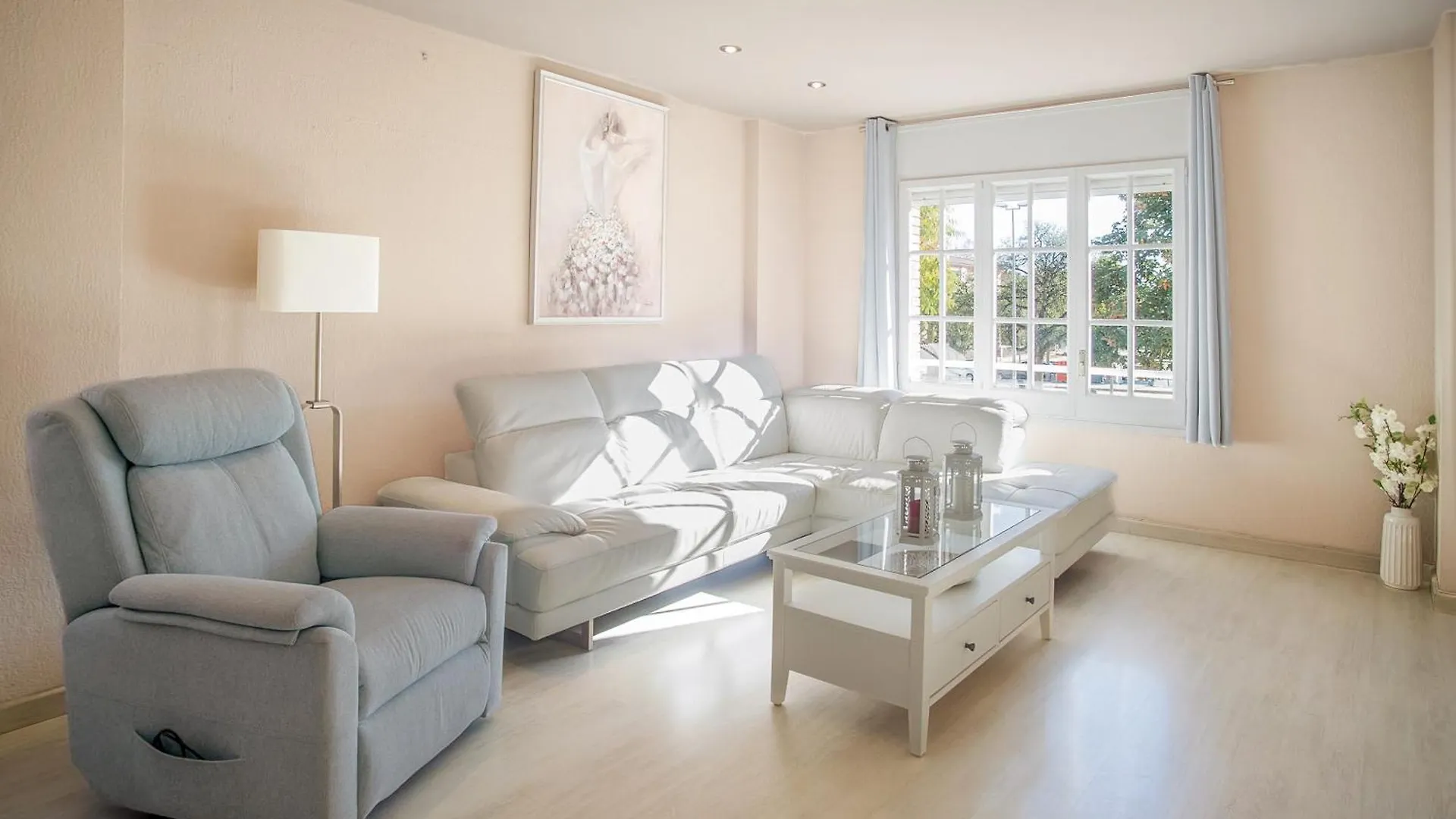 Comodidad Y Estilo En Gava Near The Beach 10 Minutes Viladecans