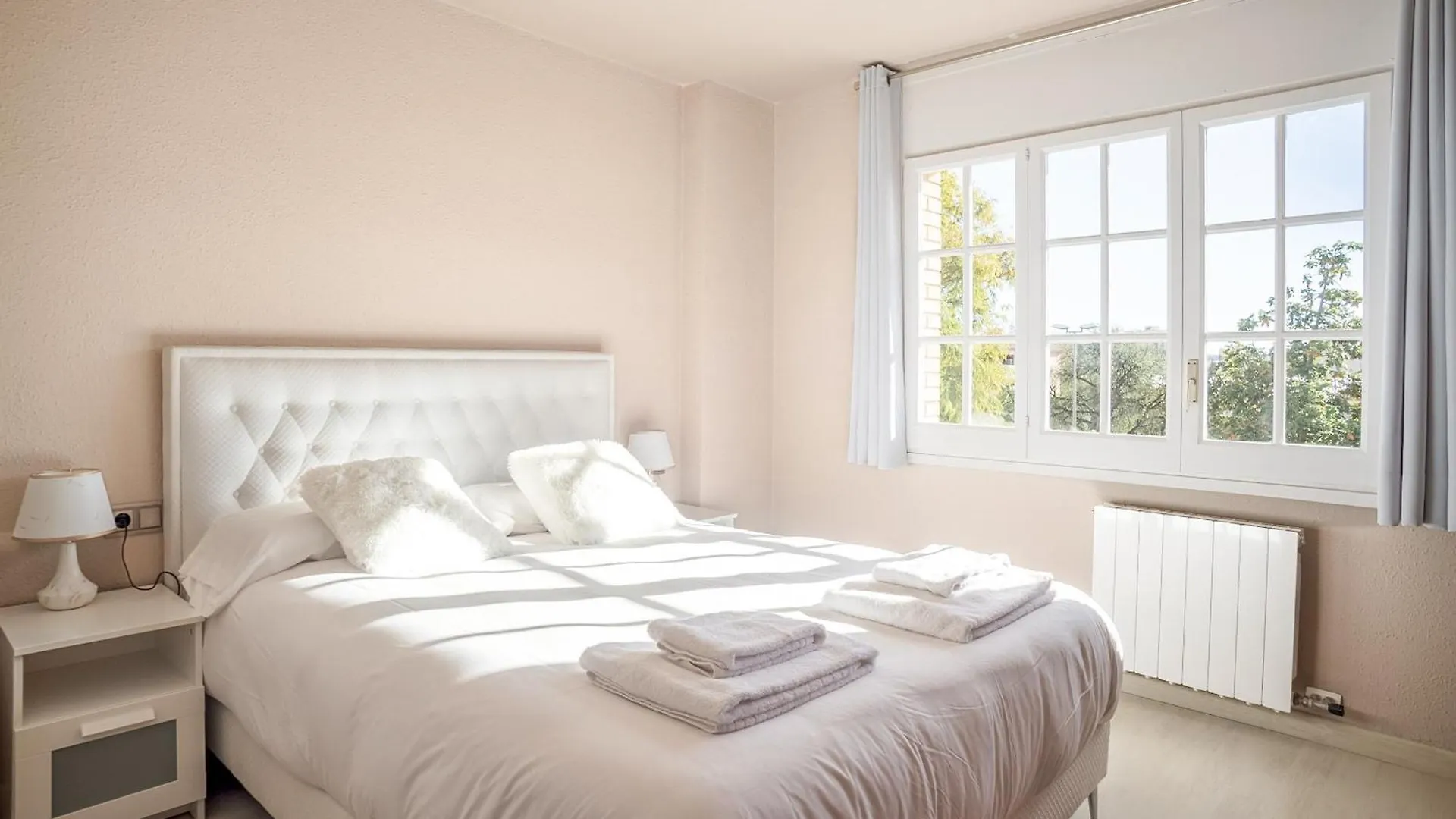 Comodidad Y Estilo En Gava Near The Beach 10 Minutes Viladecans Holiday home